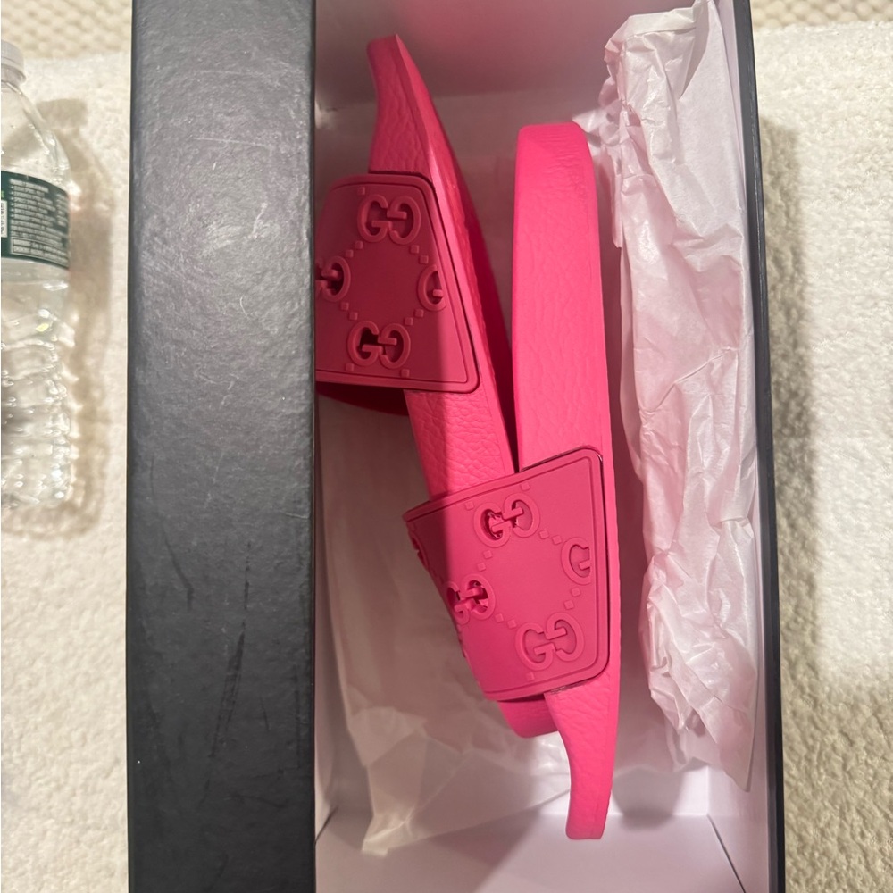 Gucci Pink Slide Sandals - Picture 5 of 6